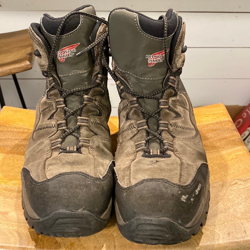 Red  Wing Work - TRUHIKER
MEN'S 6-INCH WATERPROOF SAFETY TOE HIKER BOOT